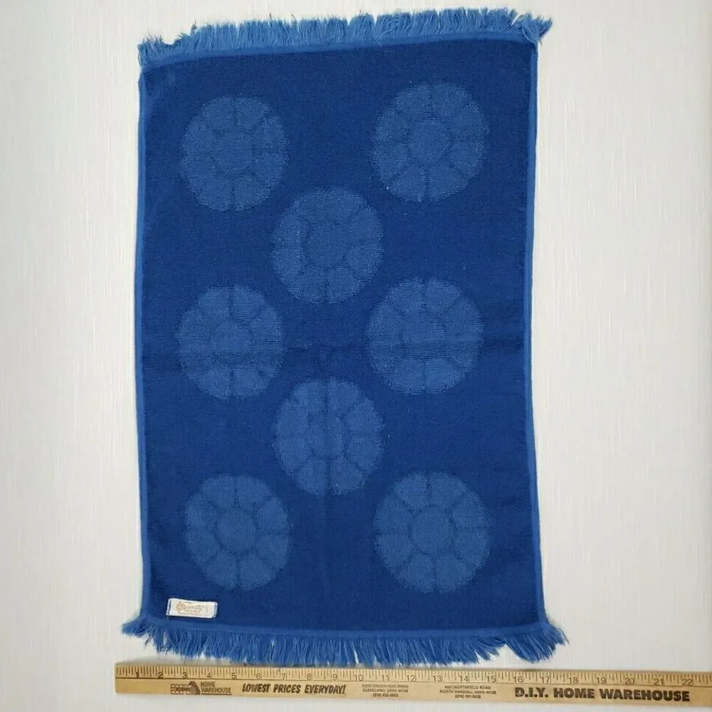 Surety Deluxe 3 Hand Towel 3 wash cloth Navy Blue Daisy Fringe Groovy Vintage